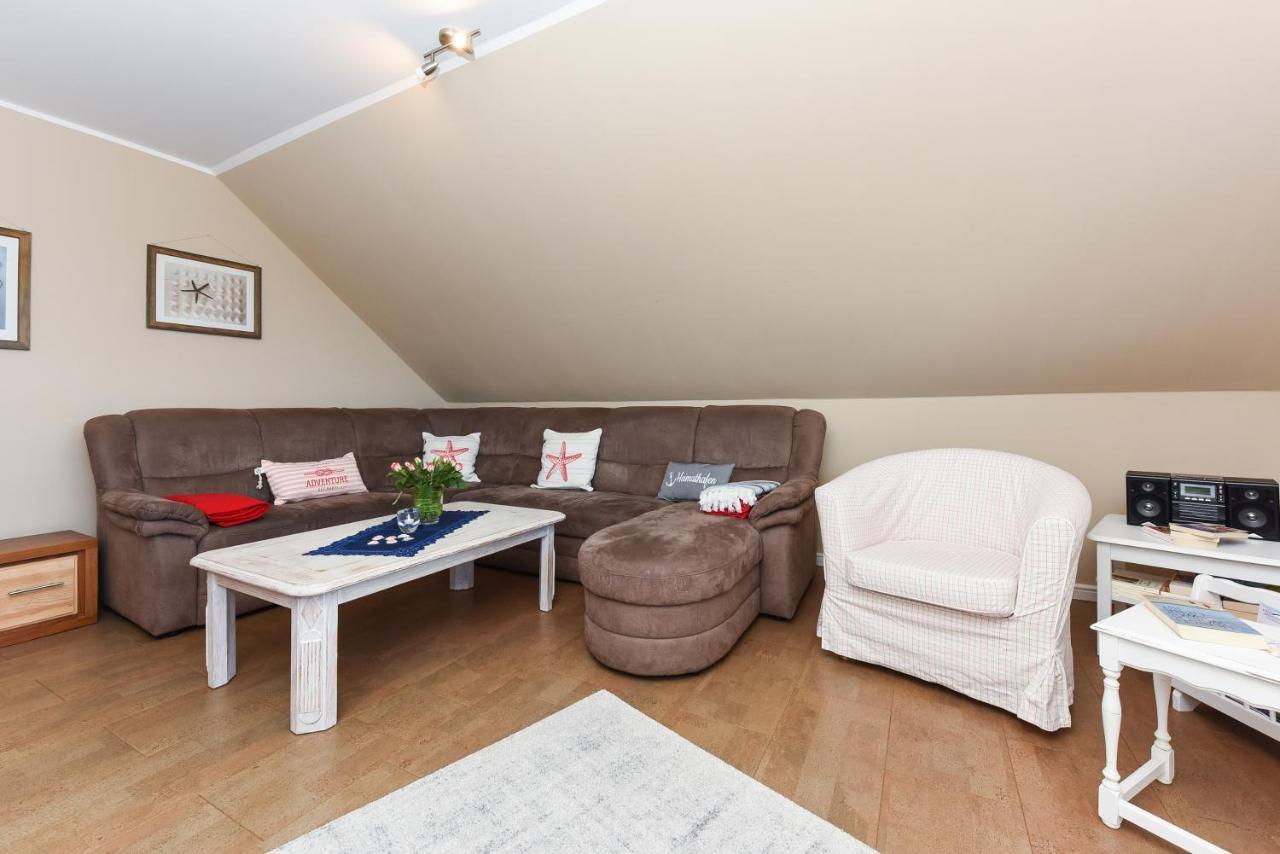 Ferienwohnung Haus Heimathafen Езенс Екстер'єр фото