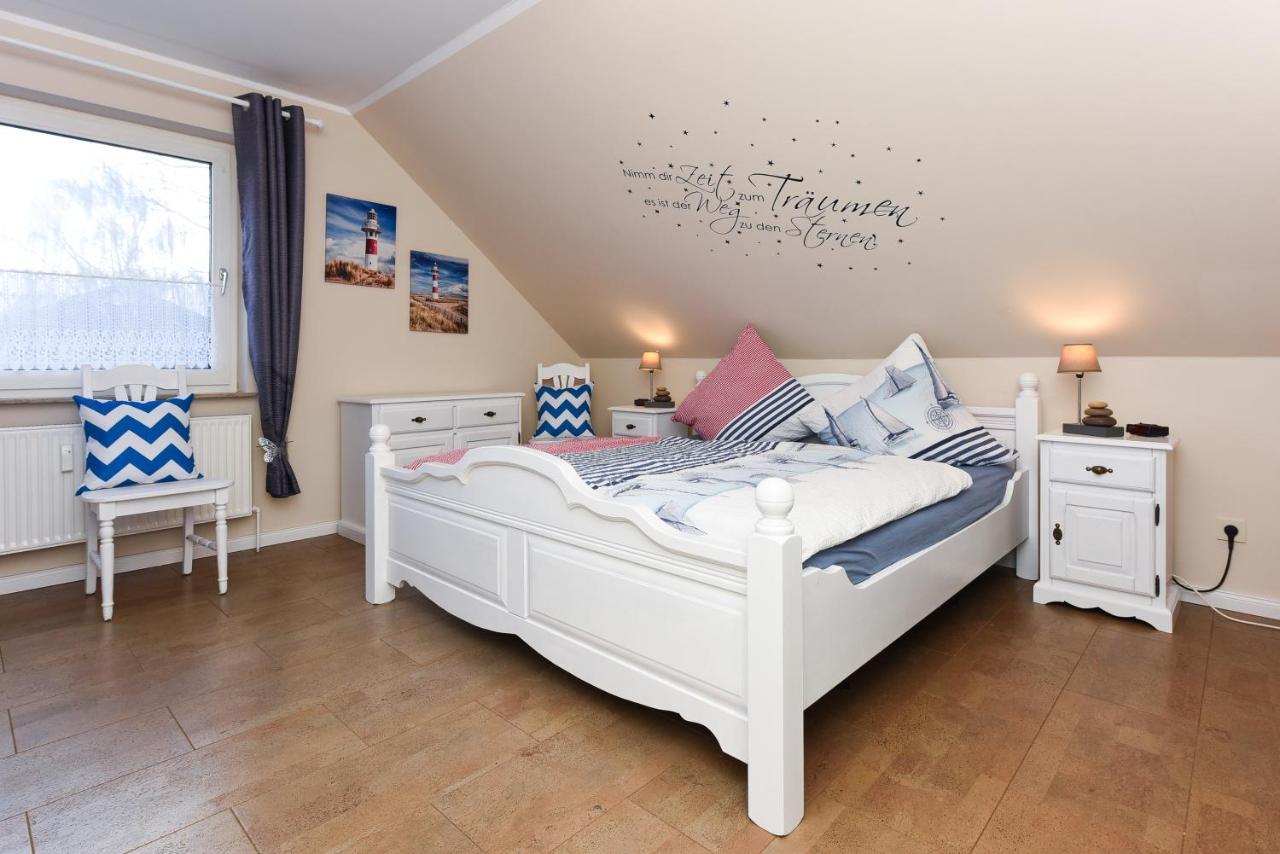 Ferienwohnung Haus Heimathafen Езенс Екстер'єр фото